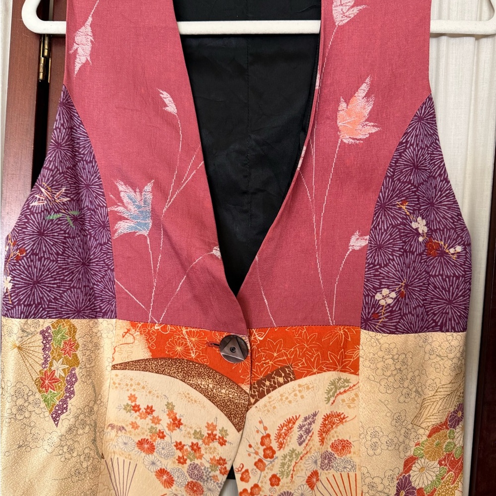 Elegant Floral Patchwork Vest - Multicolor